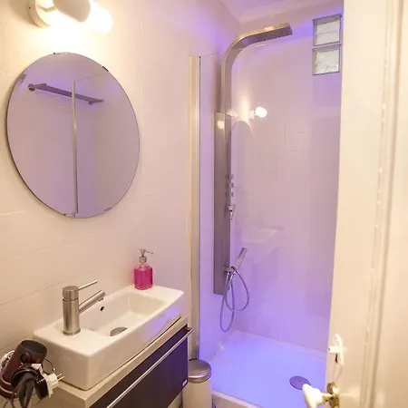 Apartman Lovelystay - Charming Principe Real Flat! *