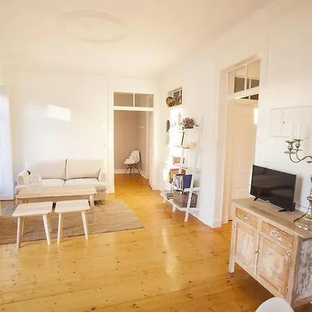 Apartman Lovelystay - Charming Principe Real Flat! Lisboa